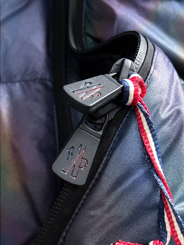 ハイクオリティダウンジャケット内部構造